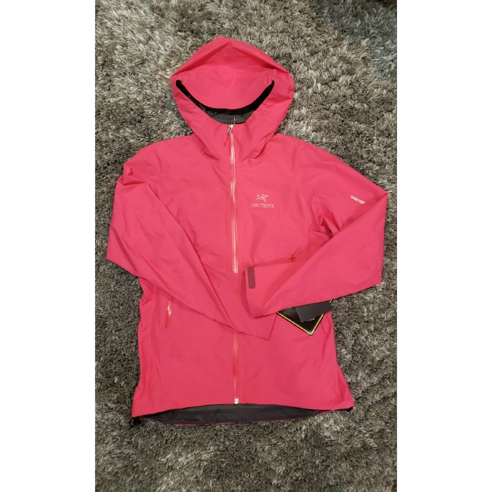 Arc'teryx Beta SL Jacket (New with tags)